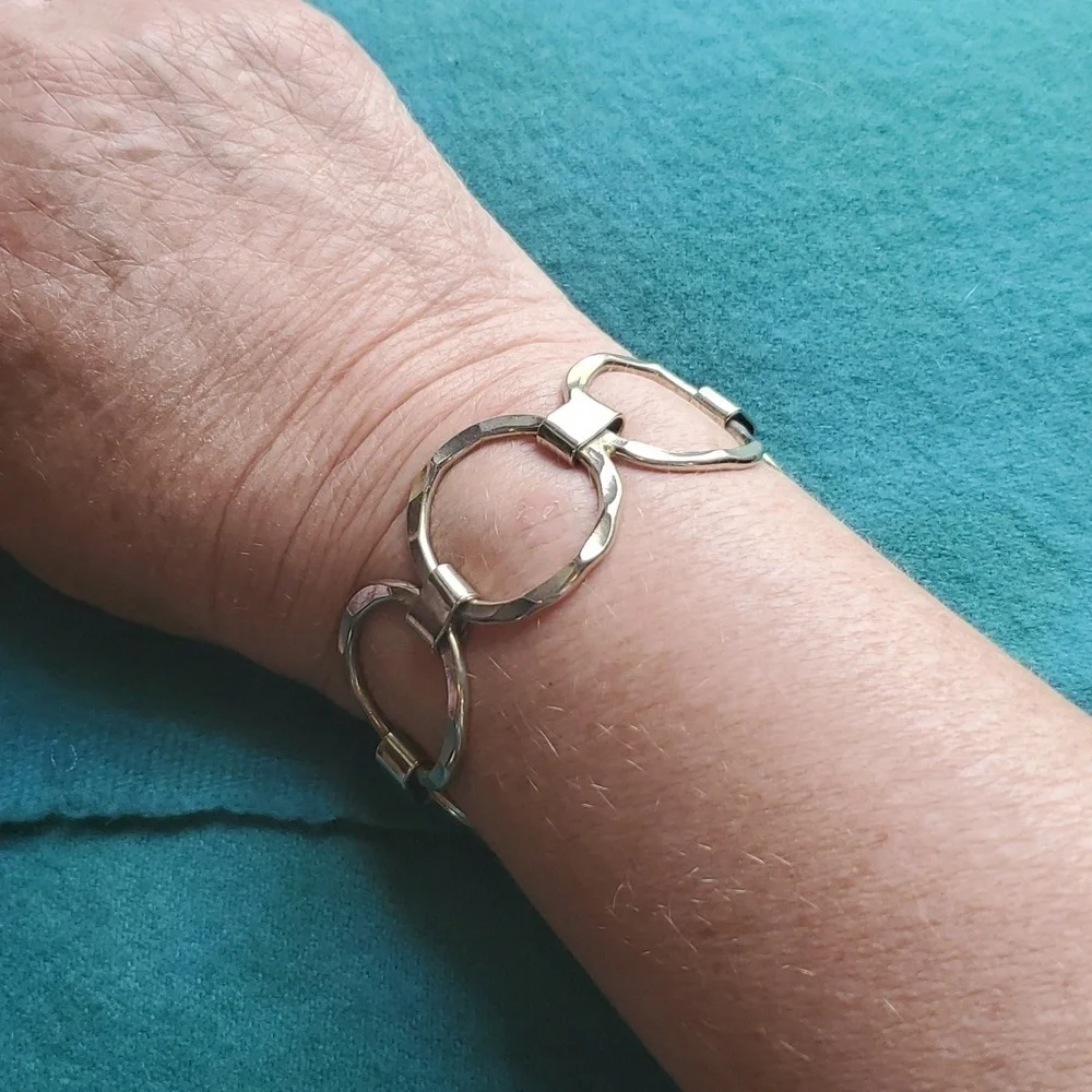 Handmade Hammered Silver chocker, bracelet and ring set 3 pc - Picture 6 of 9